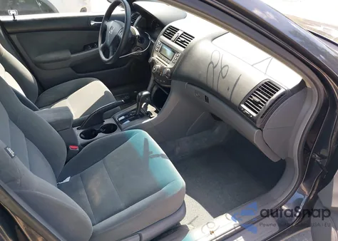 2006 Honda Accord 2.4 Lx z USA, uszkodzony, nr VIN 1HGCM56496A009020